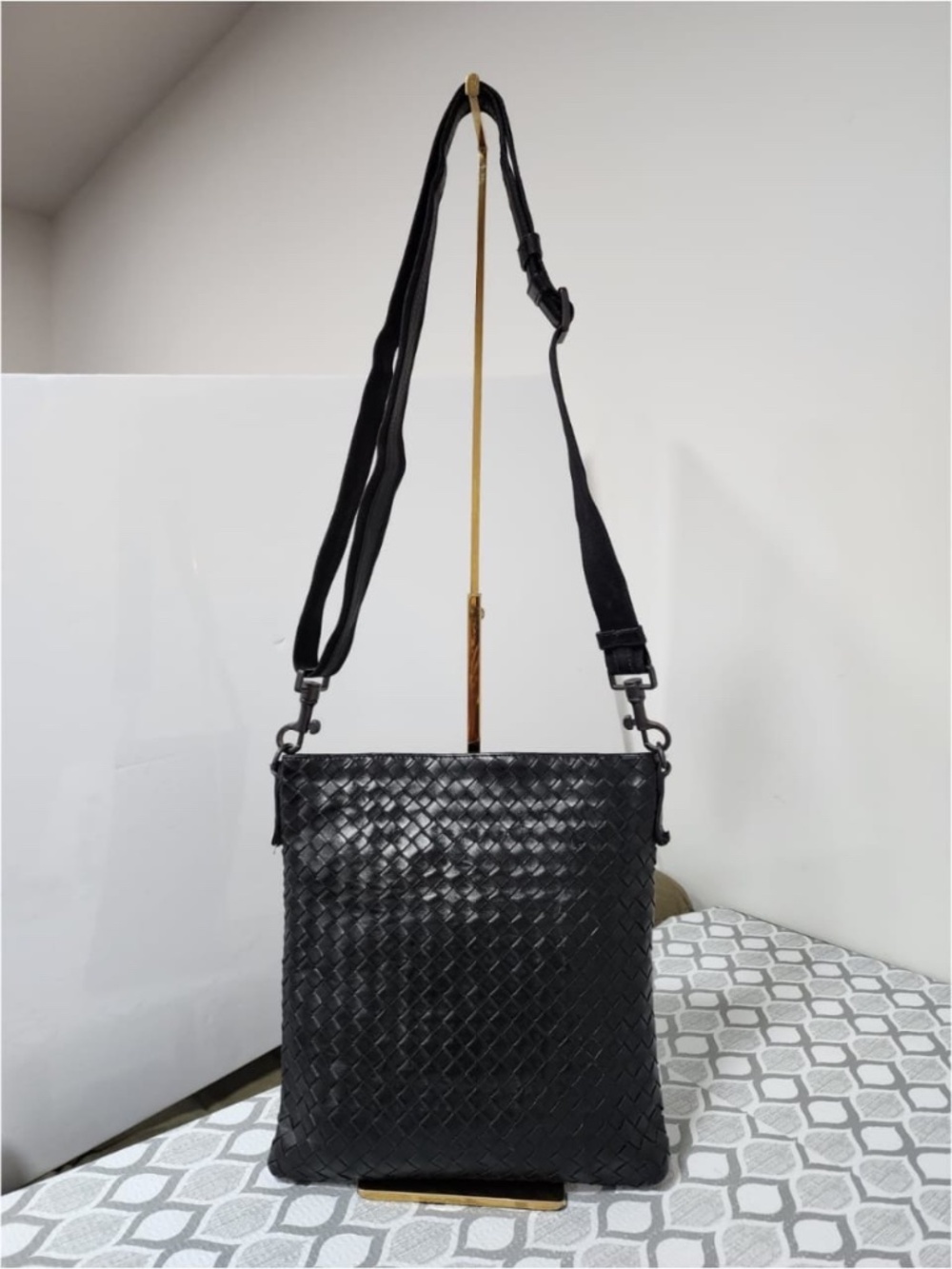 Authentic Bottega Veneta Intrecciato Crossbody/Shoulder Bag Black